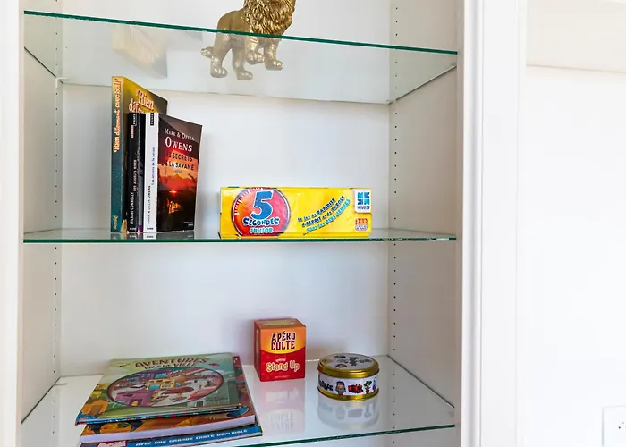 Ps4 Pour Longs Séjours - Parenthèse Chic&spacieuse à - 4 Chambres, Balcon, Parking Gratuit