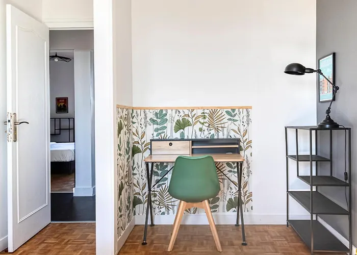 Ps4 Pour Longs Sejours - Parenthese Chic & Spacieuse A Angers - 4 Chambres, Balcon, Parking Gratuit דירה *